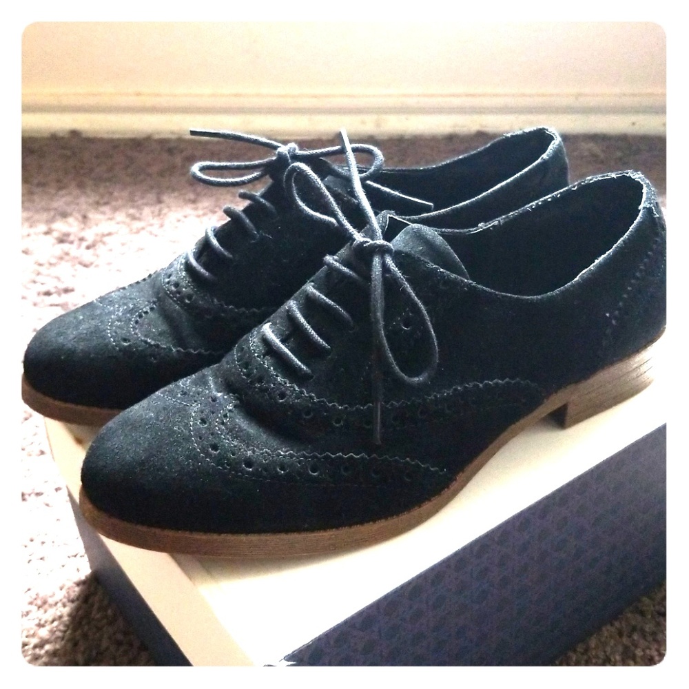 Sole Society Suede Wing Tip Oxford